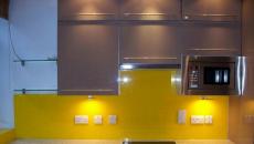 Стеновые панели для кухни: какие выбрать и как их установить